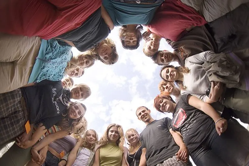 Волонтеры на замке