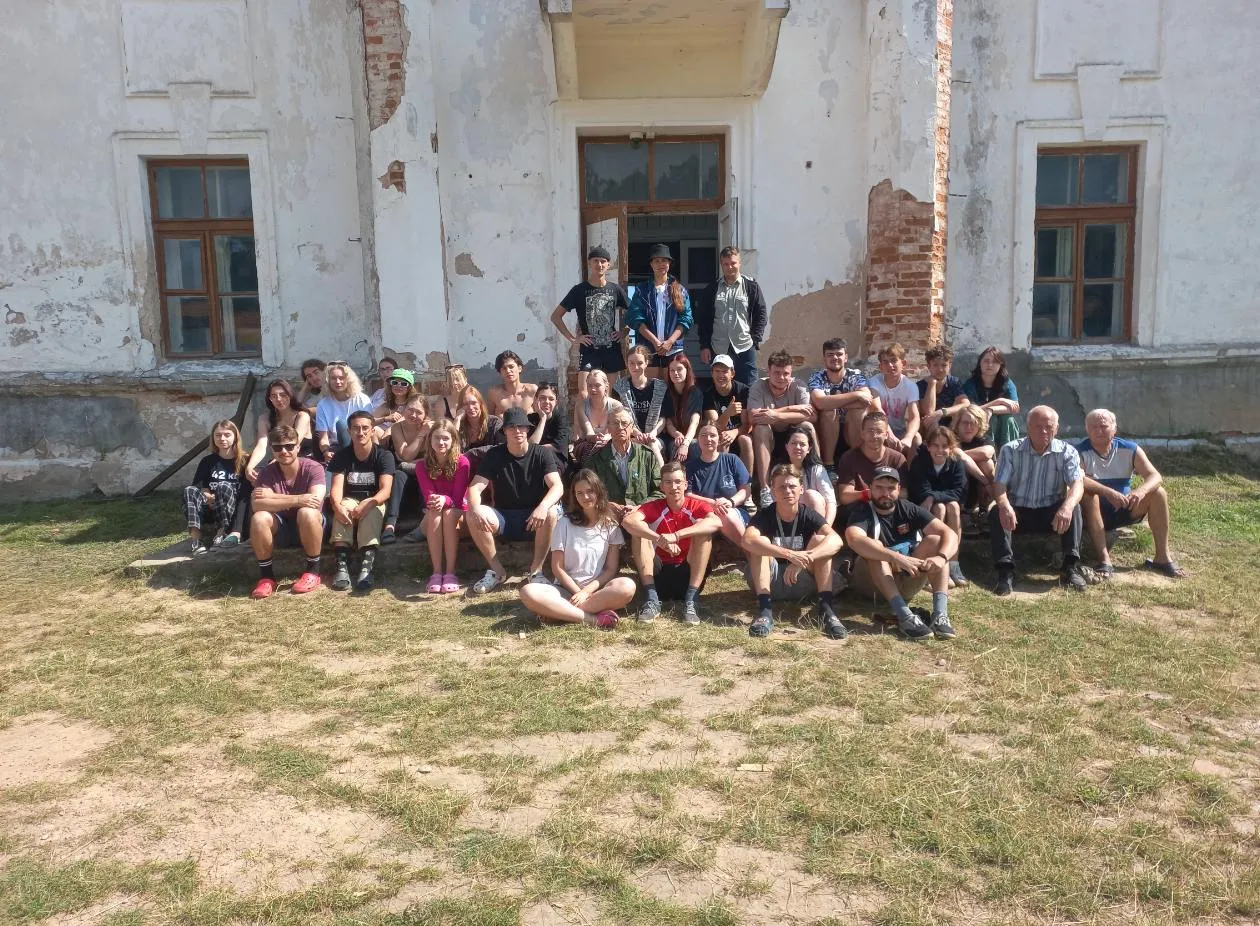 Волонтеры БГТУ и выпускники БГТУ