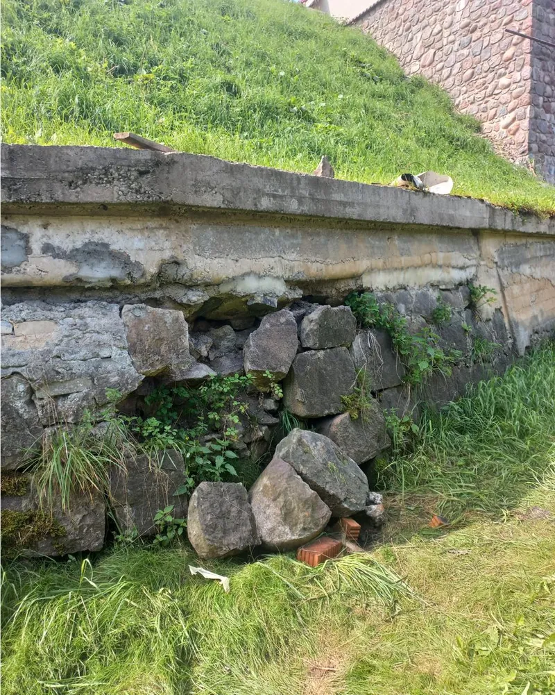 Территория замка