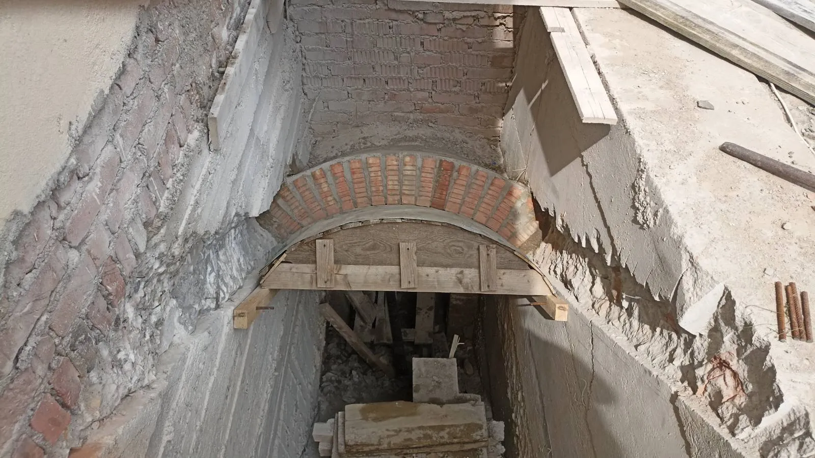 Арка подвал северной